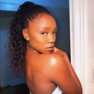 Meet your Posher, Jada